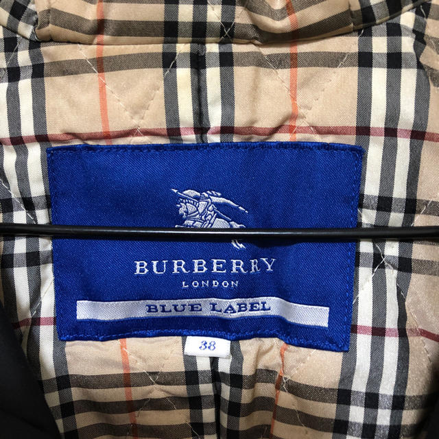 BURBERRY BLUE LABEL(バーバリーブルーレーベル)のバーバリーブルーレーベル レディースのジャケット/アウター(モッズコート)の商品写真