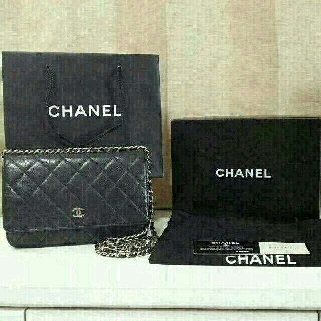 専門店では CHANEL mika ありがとうございます - ショルダーバッグ ... 売り切りsale☆ CHANEL アイコン ニット ショルダーバッグ