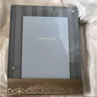 ウェッジウッド(WEDGWOOD)のWEDGWOODの写真立てと時計のセット(フォトフレーム)