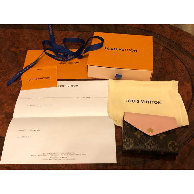 LOUIS VUITTON(ルイヴィトン)のみー様専用 ルイヴィトン ポルトフォイユ・ゾエ ピンク モノグラム レディースのファッション小物(財布)の商品写真