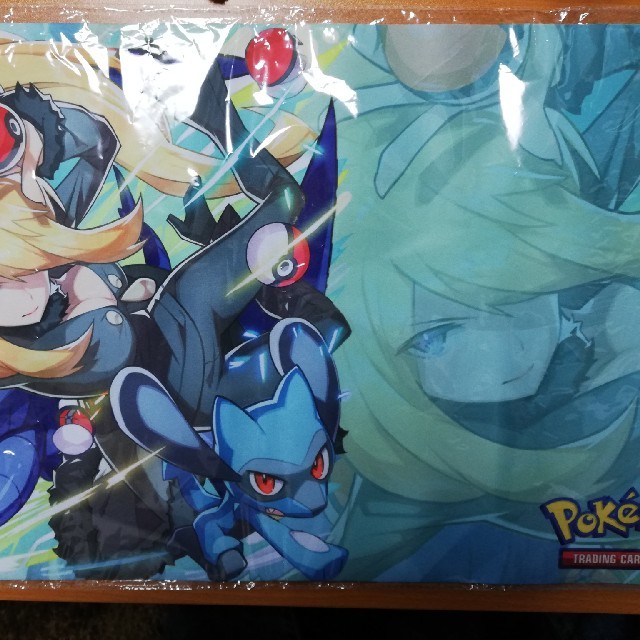 ポケモン - ポケモン☆プレイマット シロナの通販 by たかお's ポケモン - ポケモン☆プレイマット シロナの通販 by たかお's
