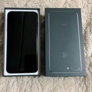 アイフォーン(iPhone)の【最終値下げ】 iPhone7plus(スマートフォン本体)