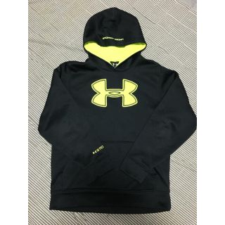 アンダーアーマー(UNDER ARMOUR)のアンダーアーマー   パーカー(ジャケット/上着)