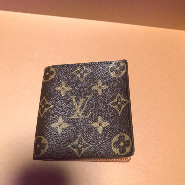 LOUIS VUITTON - ルイヴィトン 二つ折り財布 稀少品 M60905の通販 by lvnc2005's shop｜ルイヴィトンならラクマ