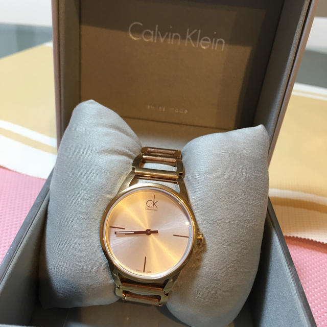 Calvin Klein(カルバンクライン)の【美品】calvinklein レディース時計 レディースのファッション小物(腕時計)の商品写真