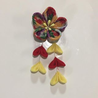 ひなまつりに！ 髪飾り ハンドメイド つまみ細工(ヘアアクセサリー)