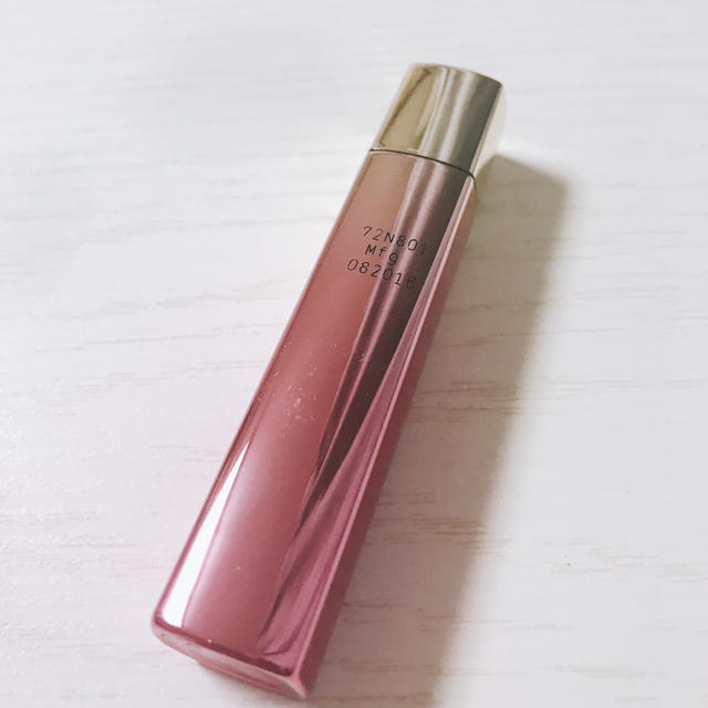 L'Oreal Paris(ロレアルパリ)のロレアルパリ ユイルカレス806 コスメ/美容のベースメイク/化粧品(リップグロス)の商品写真