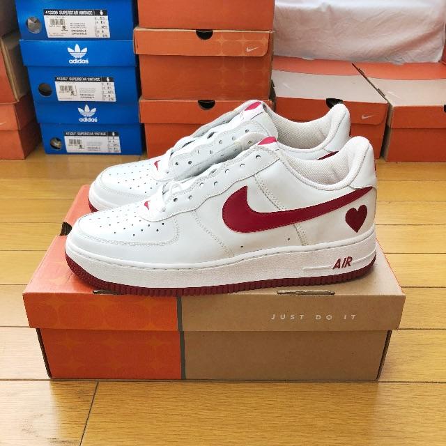 値下げ【限定】NIKE エアフォース1 バレンタイン 白×赤 2003年モデル