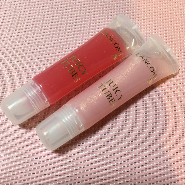 LANCOME(ランコム)の【新品未使用】LANCOME juicy tubes 14&95番セット コスメ/美容のベースメイク/化粧品(リップグロス)の商品写真