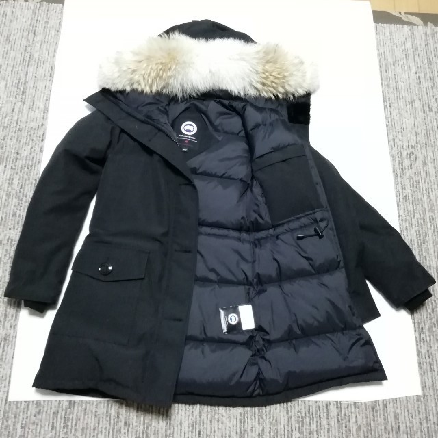 CANADA GOOSE(カナダグース)のカナダグース　ブロンテ　レディース レディースのジャケット/アウター(ダウンジャケット)の商品写真