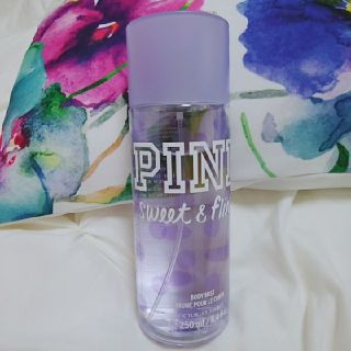 ヴィクトリアズシークレット(Victoria's Secret)のヴィクトリアシークレット PINK ボディミスト(香水(女性用))