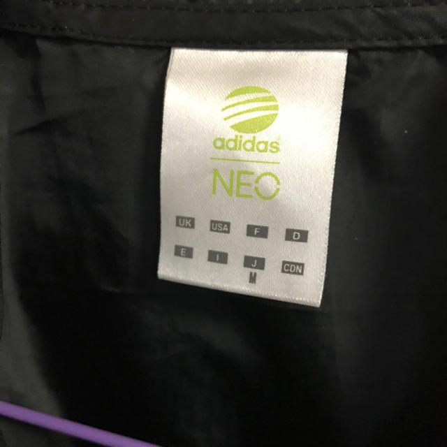 adidas(アディダス)のアディダス ウィンドブレイカー レディースのジャケット/アウター(ナイロンジャケット)の商品写真