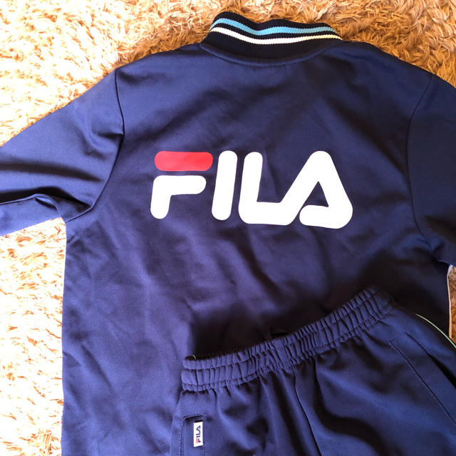 FILA(フィラ)のFILA ☆ ジャージ上下 ☆ 150 スポーツ/アウトドアのサッカー/フットサル(ウェア)の商品写真