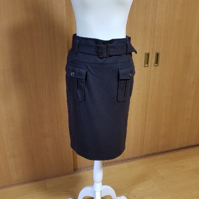 自由区(ジユウク)の極美品　自由区　woolタイトスカート レディースのスカート(ひざ丈スカート)の商品写真
