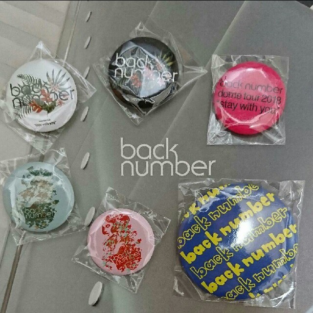 back number 缶バッチ "stay with you"