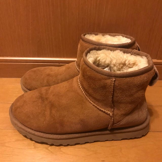 UGG クラシックミニ