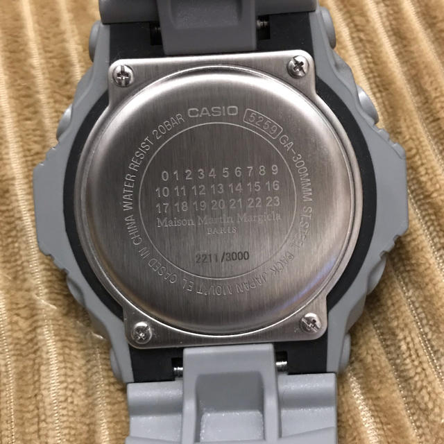 Maison Martin Margiela(マルタンマルジェラ)のMaison Martin Margiela G-SHOCK マルジェラ   メンズの時計(腕時計(デジタル))の商品写真