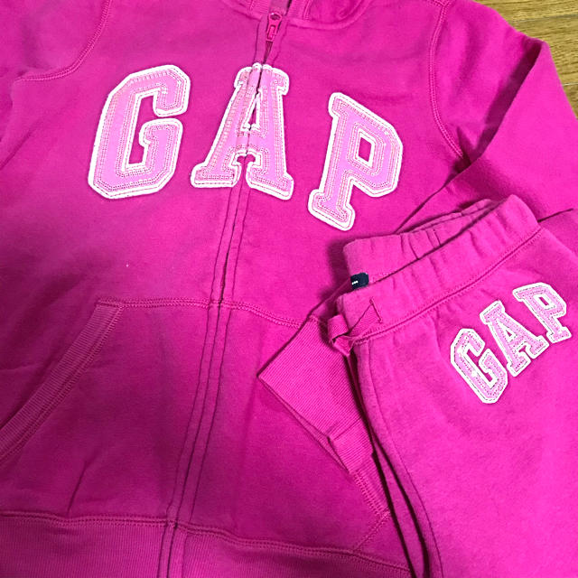 GAP(ギャップ)のGAP♡セットアップ キッズ/ベビー/マタニティのキッズ服女の子用(90cm~)(パジャマ)の商品写真