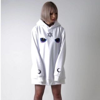 フーガ(FUGA)のTRAVAS TOKYO    Stare owl Hoodie   White(パーカー)