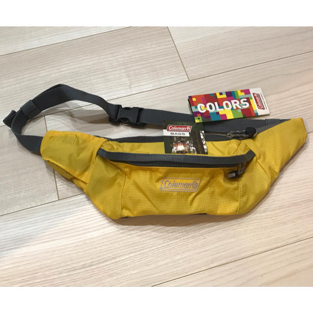 Coleman(コールマン)のプチプチ様専用！新品 Coleman コールマン バッグ コンパクト レディースのバッグ(ボディバッグ/ウエストポーチ)の商品写真