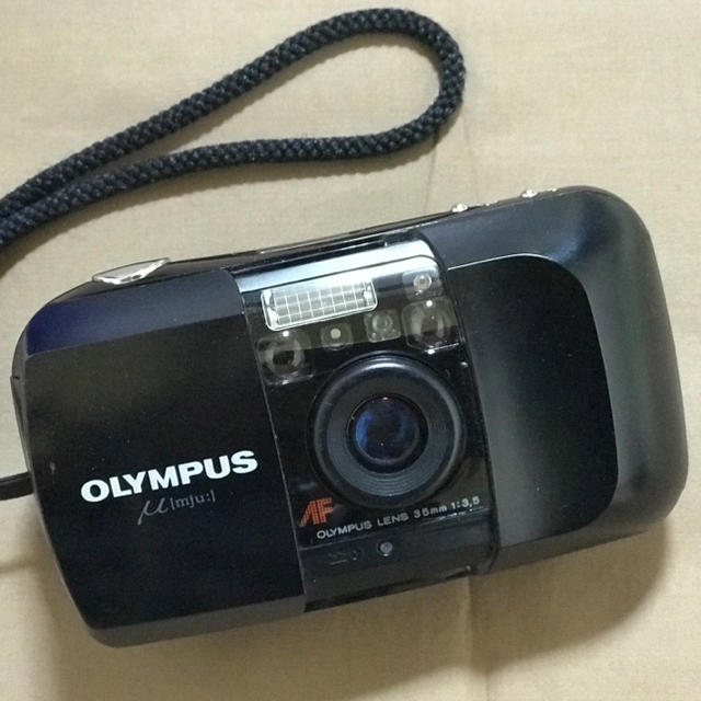 オリンパスのコンパクトフィルムカメラ「μ（ミュー）」