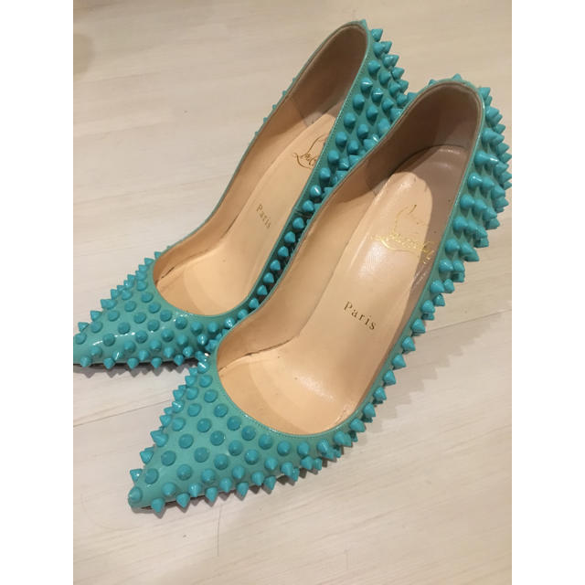 値下げしましたChristian Louboutin ビアンカ ヌード パンプス