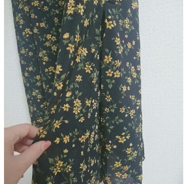 PAGEBOY(ページボーイ)のPAGE BOY 花柄スカート レディースのスカート(ロングスカート)の商品写真