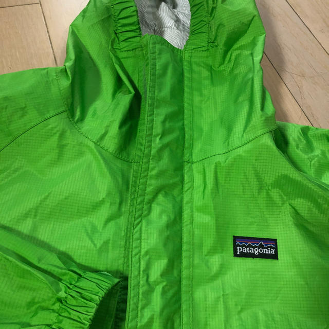 patagonia(パタゴニア)のpatagonia KIDS サイズＬ ジャンバー キッズ/ベビー/マタニティのキッズ服男の子用(90cm~)(ジャケット/上着)の商品写真