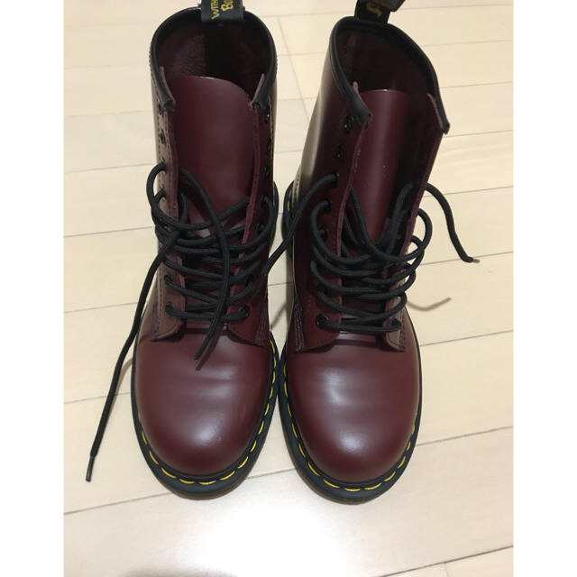 超美品  Dr.Martens ドクターマーチン 8ホール