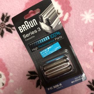 ブラウン(BRAUN)のブラウン〈F/C 32Ｓ-6〉シルバー シリーズ3〈網刃 内刃カセット〉(メンズシェーバー)