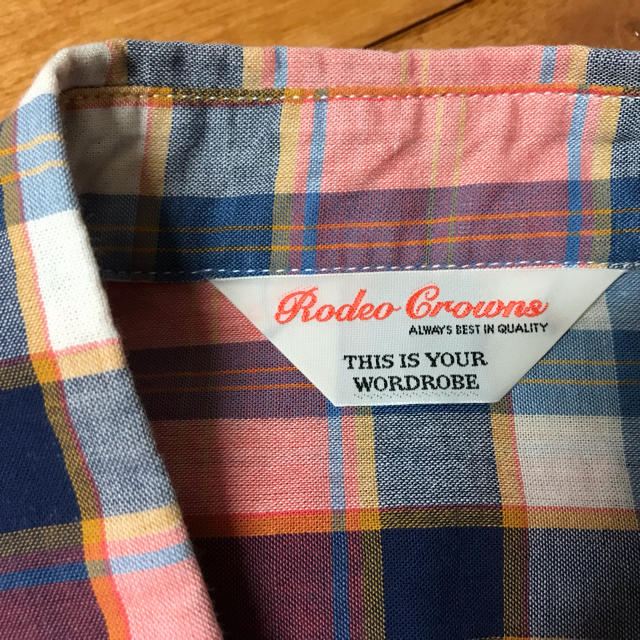 RODEO CROWNS(ロデオクラウンズ)の半袖シャツ レディースのトップス(シャツ/ブラウス(半袖/袖なし))の商品写真