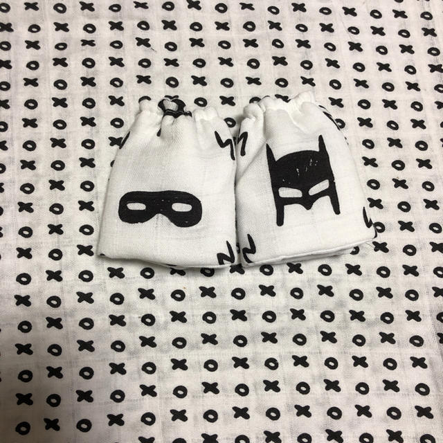 ましろ様☆オーダーご確認用 よだれカバー ハンドメイド ベビービョルンone ましろ様☆オーダーご確認用 よだれカバー ハンドメイド ベビービョルンone