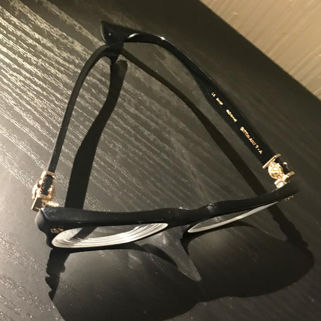 新しい到着 Chrome Hearts - Chrom hearts メガネフレーム 希少価値 ゴールド サングラス+メガネ 新しい到着 Chrome Hearts - Chrom hearts メガネフレーム 希少価値 ゴールド サングラス+メガネ