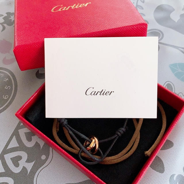 Cartier(カルティエ)のCartier トリニティコードブレスレット 新品未使用 レディースのアクセサリー(ブレスレット/バングル)の商品写真