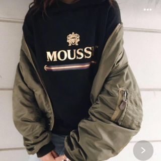 マウジー(moussy)のMOUSSY パーカー グレー(パーカー)