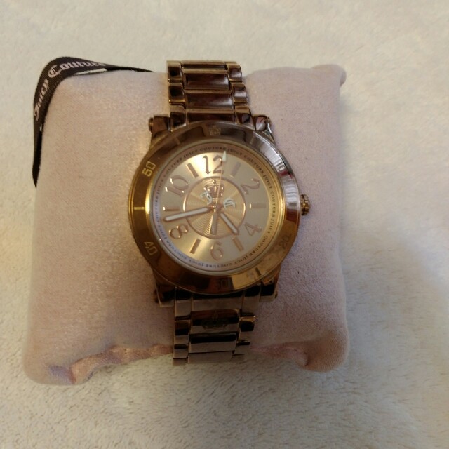 いてます Juicy 腕時計レディースの通販 by Chelsea 's shop｜ジューシークチュールならラクマ