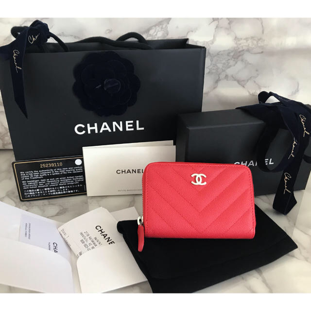 CHANEL - 直営店購入 新品 CHANEL シャネル コインケース ピンク レッド 赤 財布