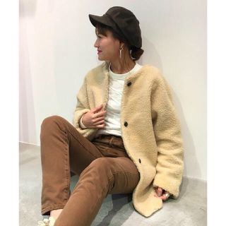 TODAYFUL - ボアコート viaj ベージュ ボア ハーフコート 人気 完売 ...