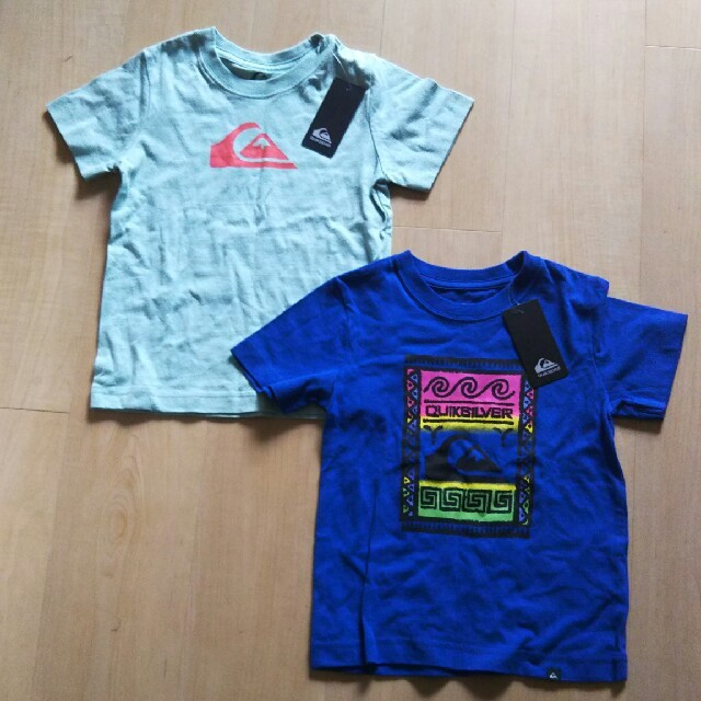 QUIKSILVER(クイックシルバー)の新品 110 quiksilver Tシャツセット キッズ/ベビー/マタニティのキッズ服男の子用(90cm~)(Tシャツ/カットソー)の商品写真