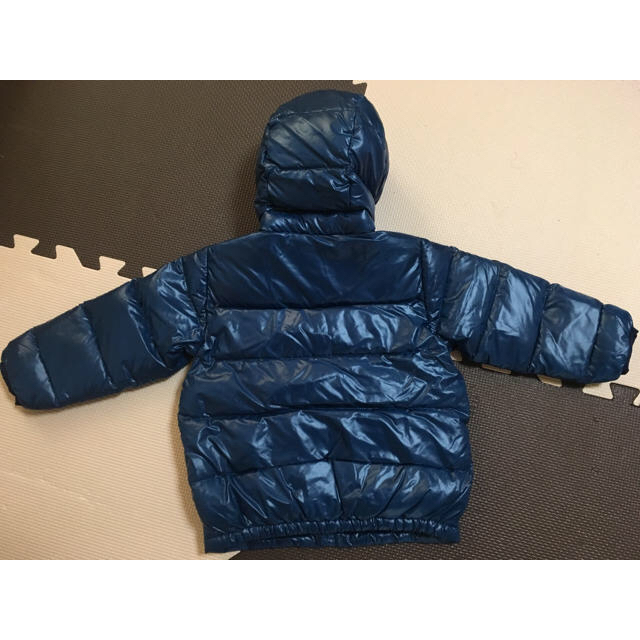 patagonia(パタゴニア)のパタゴニア キッズ ダウン 18M キッズ/ベビー/マタニティのベビー服(~85cm)(ジャケット/コート)の商品写真