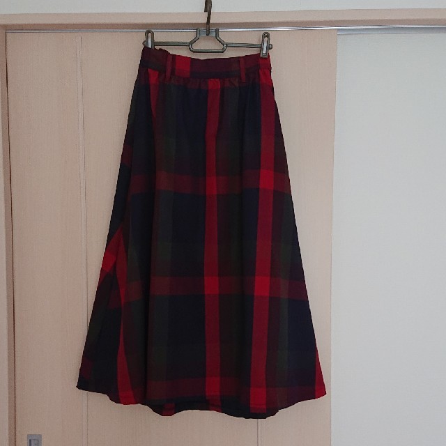natural couture(ナチュラルクチュール)のnatural couture BIGチェックフレアスカート レディースのスカート(ひざ丈スカート)の商品写真