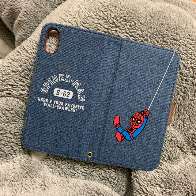 スパイダーマンiPhoneX.XSカバー スマホ/家電/カメラのスマホアクセサリー(iPhoneケース)の商品写真