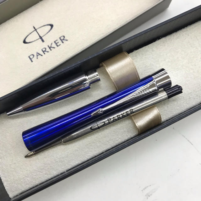 Parker(パーカー)の美品 パーカー Parker ボールペン アーバン urban 箱付き インテリア/住まい/日用品の文房具(ペン/マーカー)の商品写真