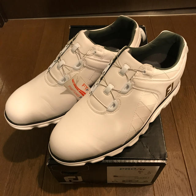 FootJoy(フットジョイ)のフットジョイ 17 プロSL ボア シューズ 新品未使用  26cm スポーツ/アウトドアのゴルフ(シューズ)の商品写真