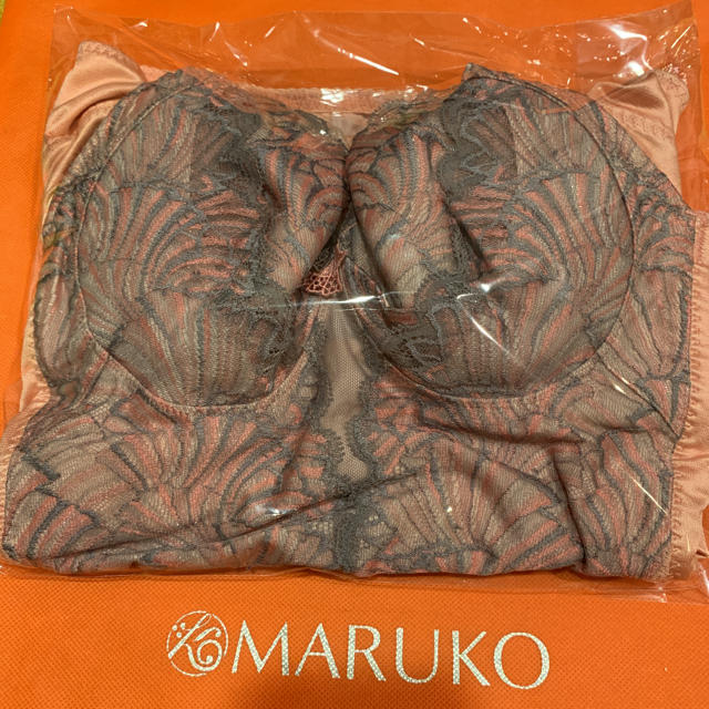 ついに再入荷! ☆安心の定価販売☆】 ボディースーツ&ショート MARUKO