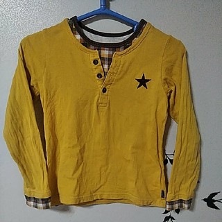 ベルメゾン(ベルメゾン)の男の子　黄色の長袖Tシャツ　130センチ(Tシャツ/カットソー)