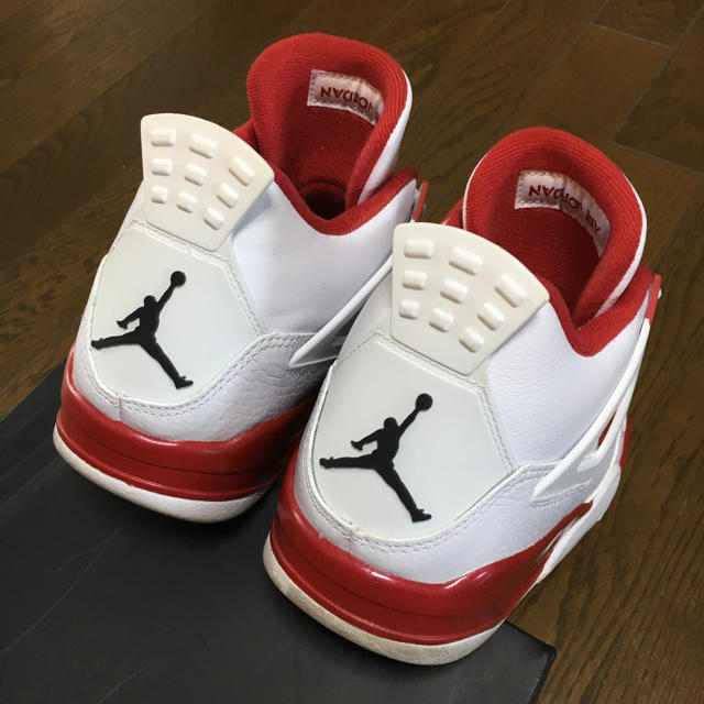 NIKE(ナイキ)の【最終値下】AIR JORDAN 4 Alternate 28cm メンズの靴/シューズ(スニーカー)の商品写真