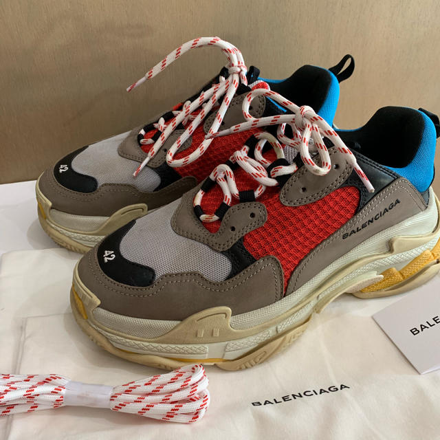 メンズBalenciaga triple s 最終値下げ