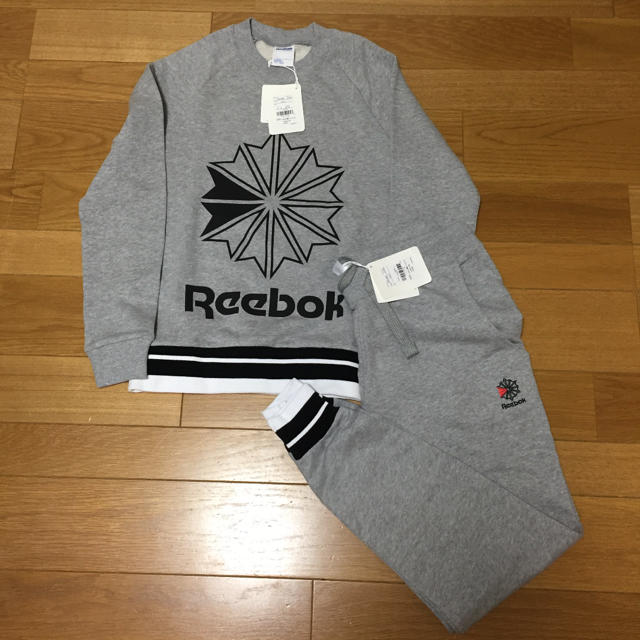 Reebok(リーボック)のリーボックセットアップ L レディースのトップス(トレーナー/スウェット)の商品写真