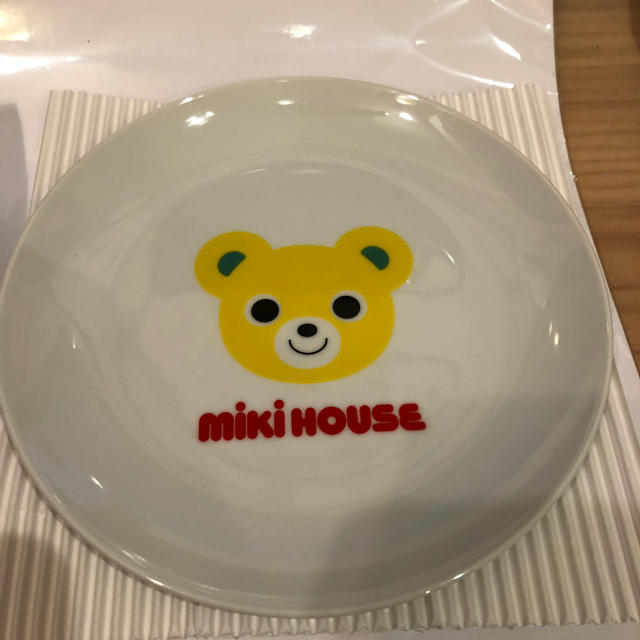 mikihouse(ミキハウス)の売り切り値下げ！ミキハウス　ノベルティ　プレート３Ｐセット エンタメ/ホビーのコレクション(ノベルティグッズ)の商品写真